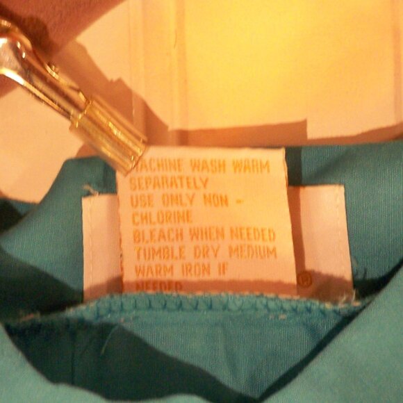 Roamans, Blue *Button Up Shirt 2X - Picture 4 of 6